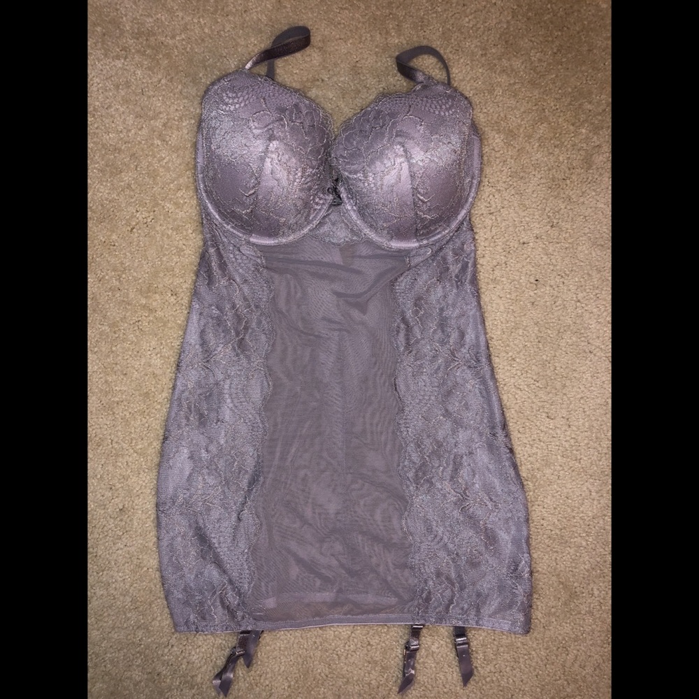 NWT 36D Victoria's Secret Lingerie Slip